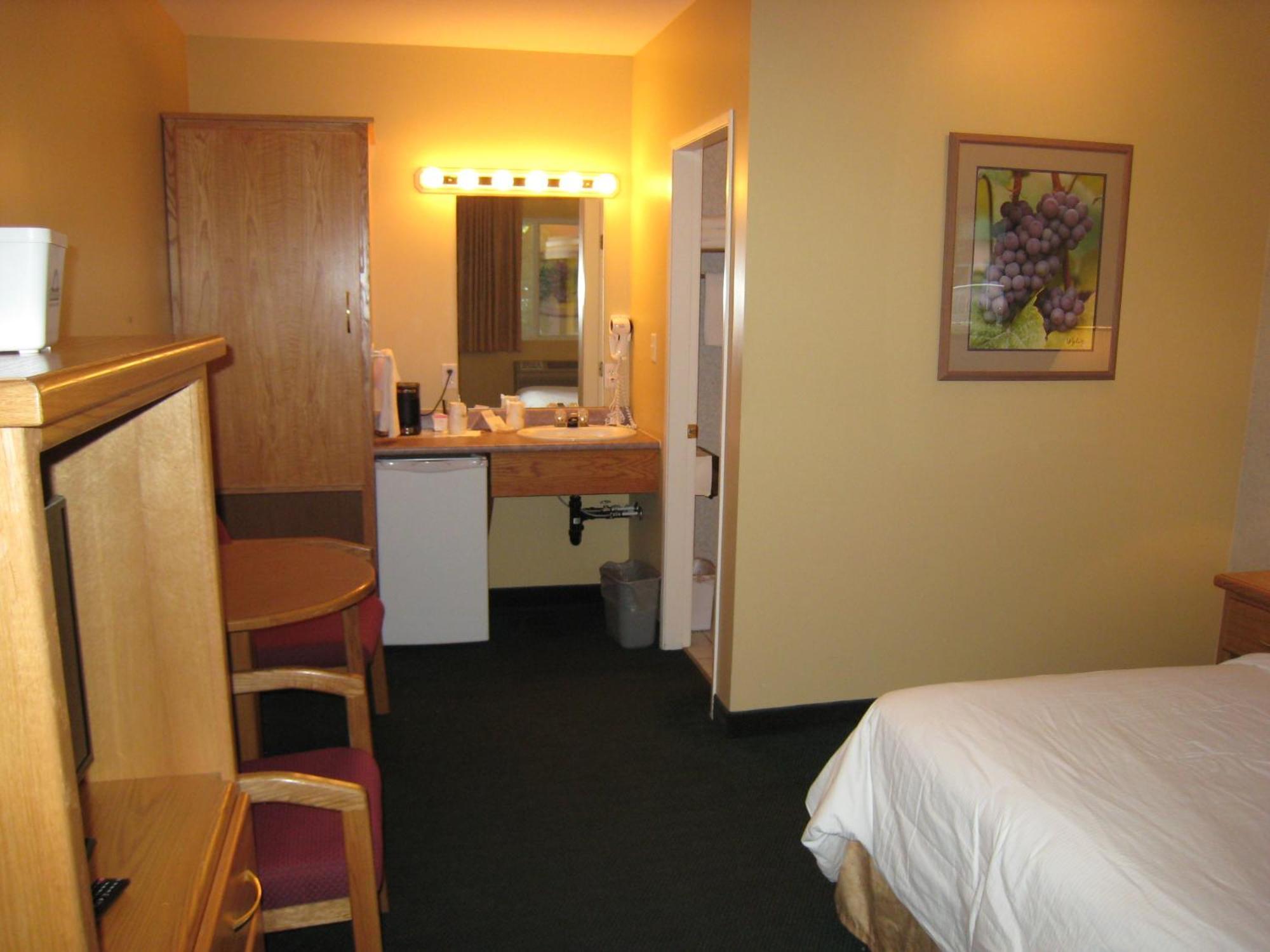 Days Inn By Wyndham Penticton Conference Centre Eksteriør bilde